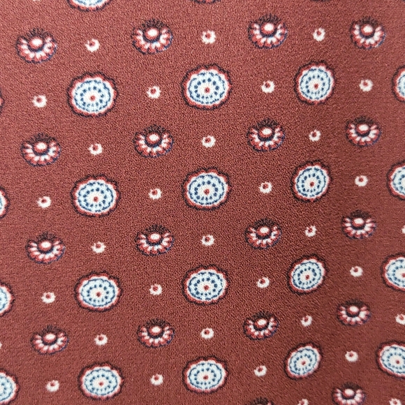 Loft tank- Brick red mixed media tank with mini medallion design Size Large - Picture 3 of 5